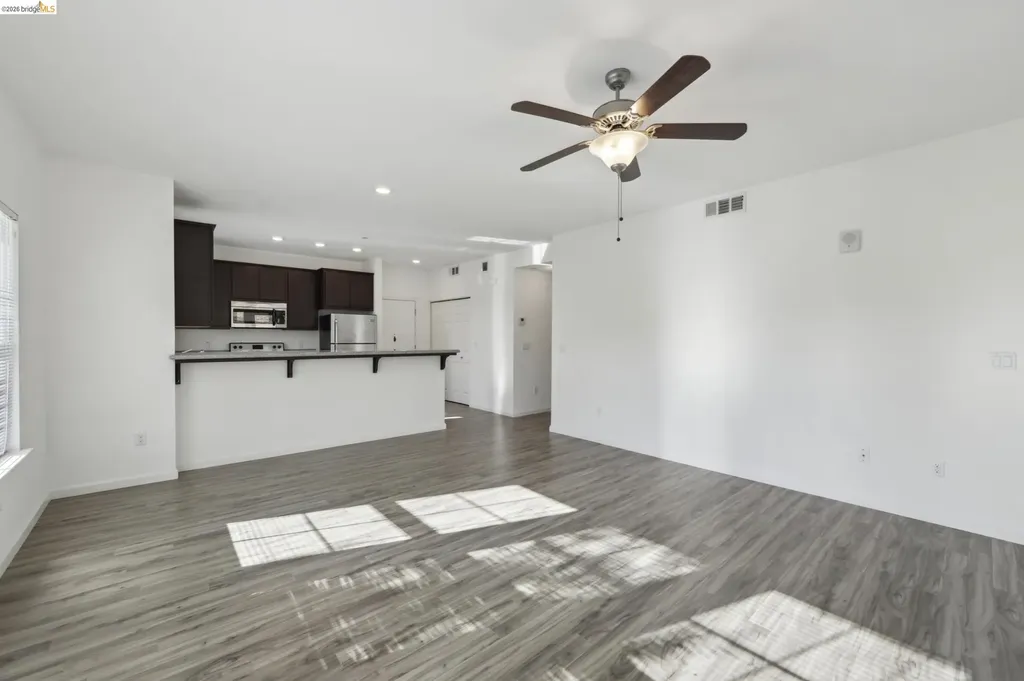 720 Shell Avenue Martinez CA 94553