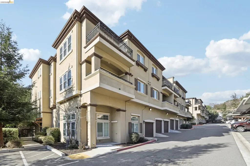 720 Shell Avenue Martinez CA 94553