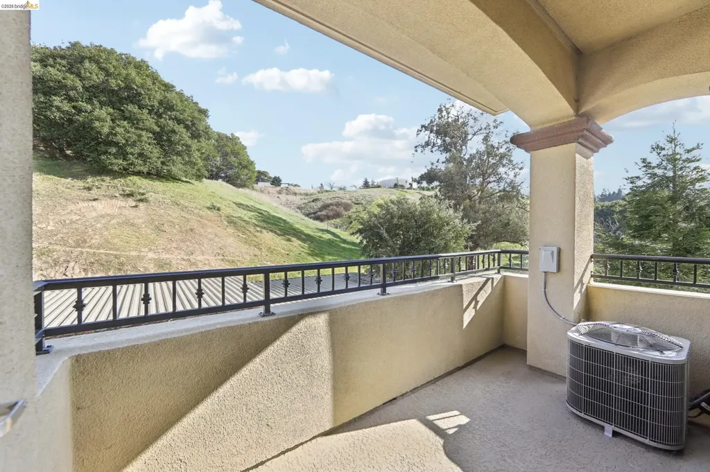 720 Shell Avenue Martinez CA 94553