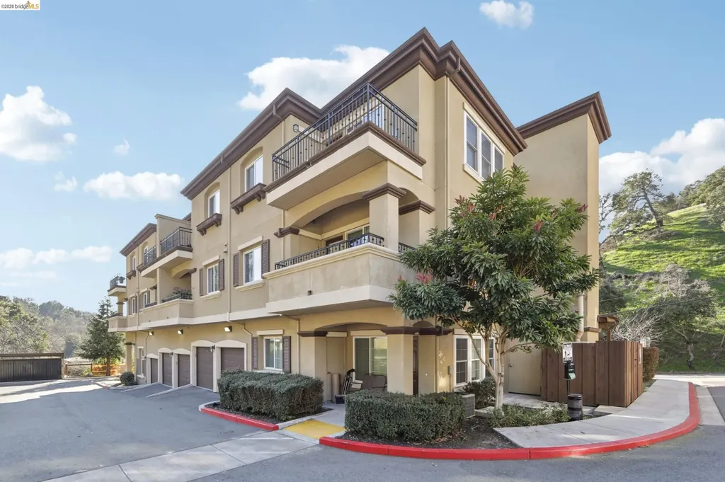 720 Shell Avenue Martinez CA 94553