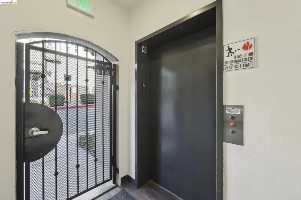 720 Shell Avenue Martinez CA 94553