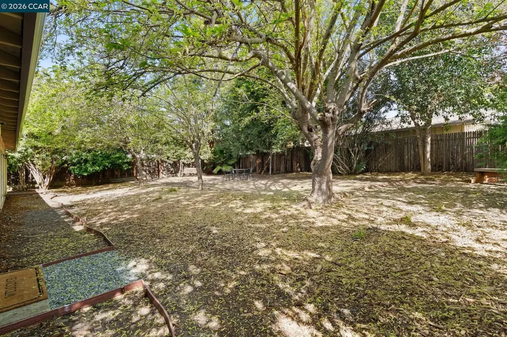 1167 Kaski Lane Concord CA 94518