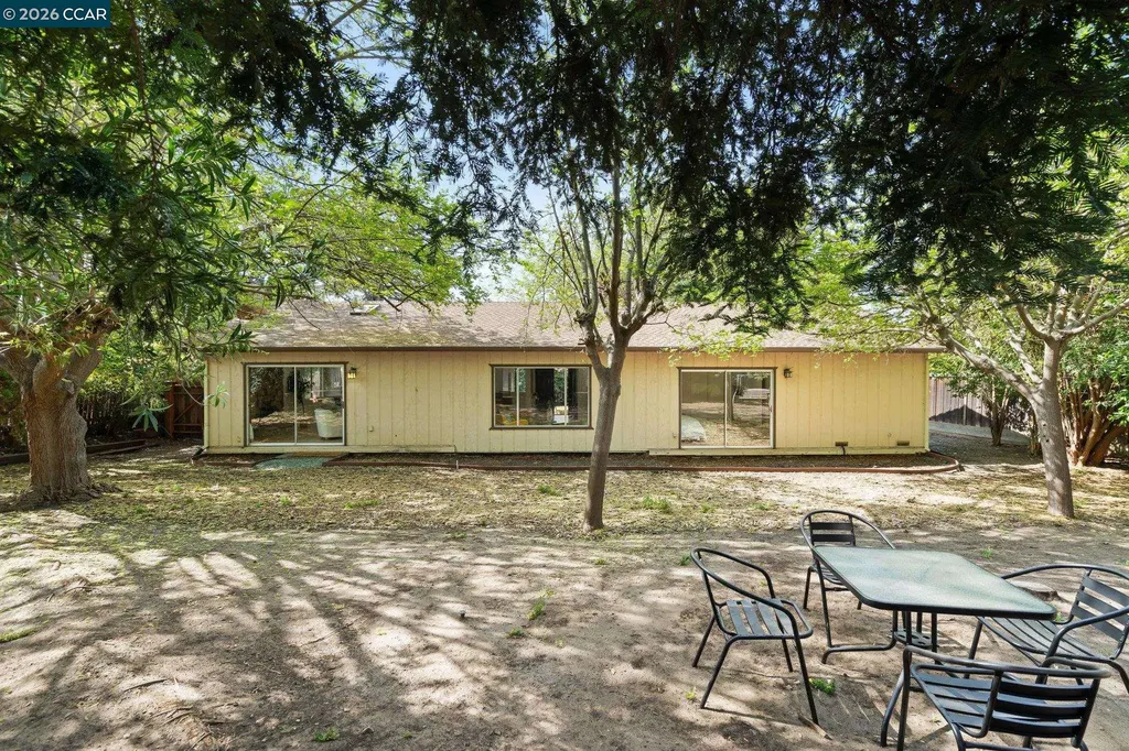 1167 Kaski Lane Concord CA 94518