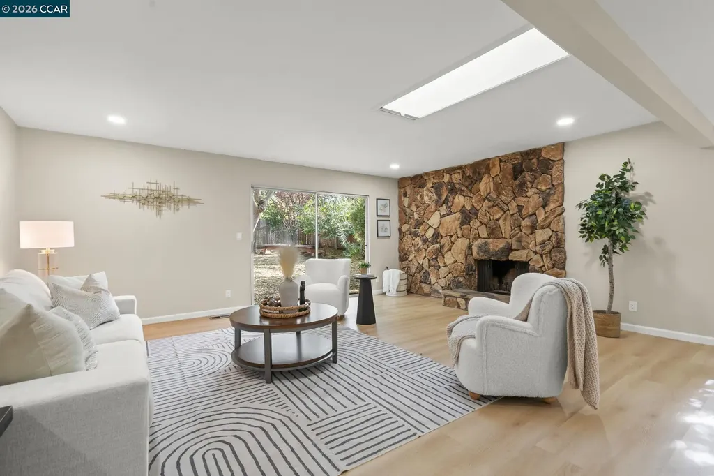 1167 Kaski Lane Concord CA 94518