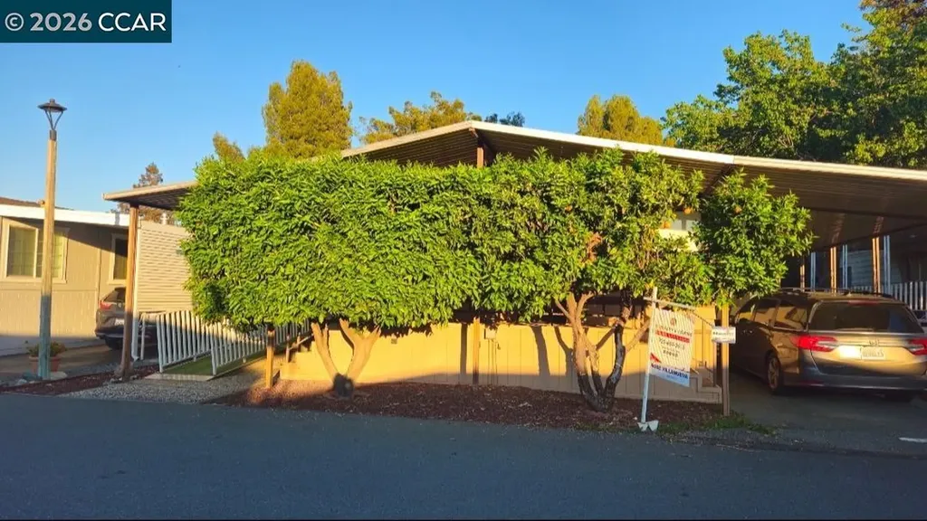 16 Surf Drive Pittsburg CA 94565