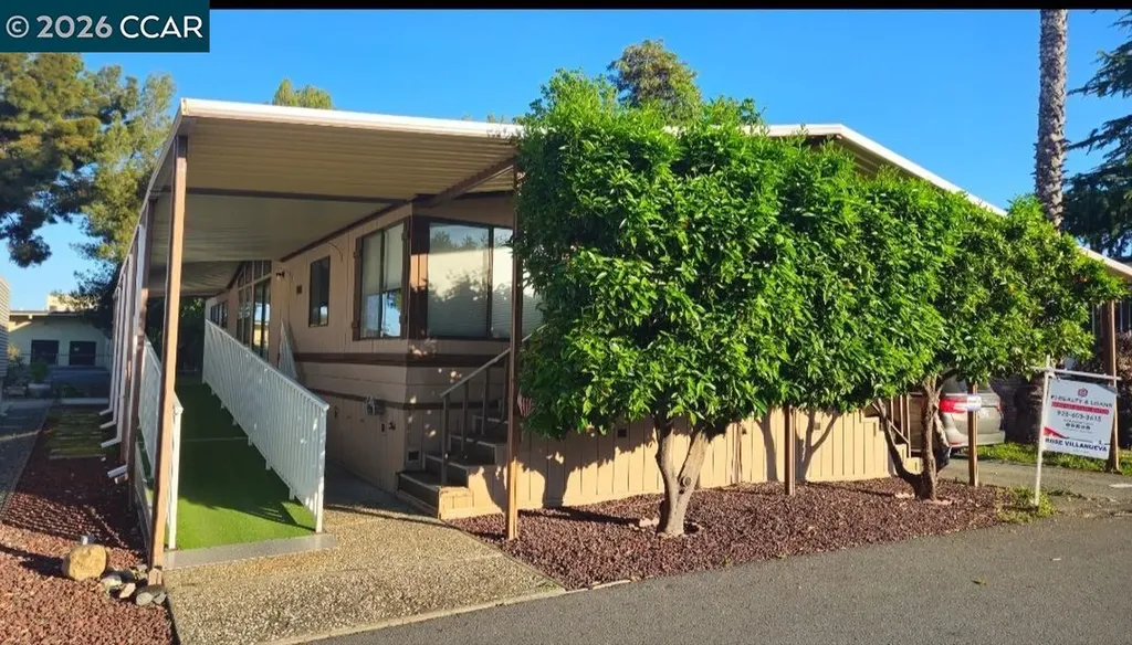 16 Surf Drive Pittsburg CA 94565