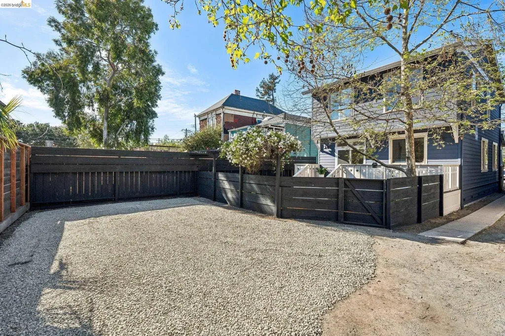 1479 34 Th Street Oakland CA 94608