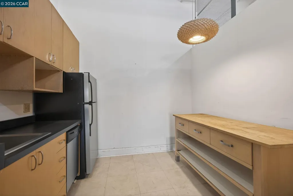 255 3rd Street Oakland CA 94607