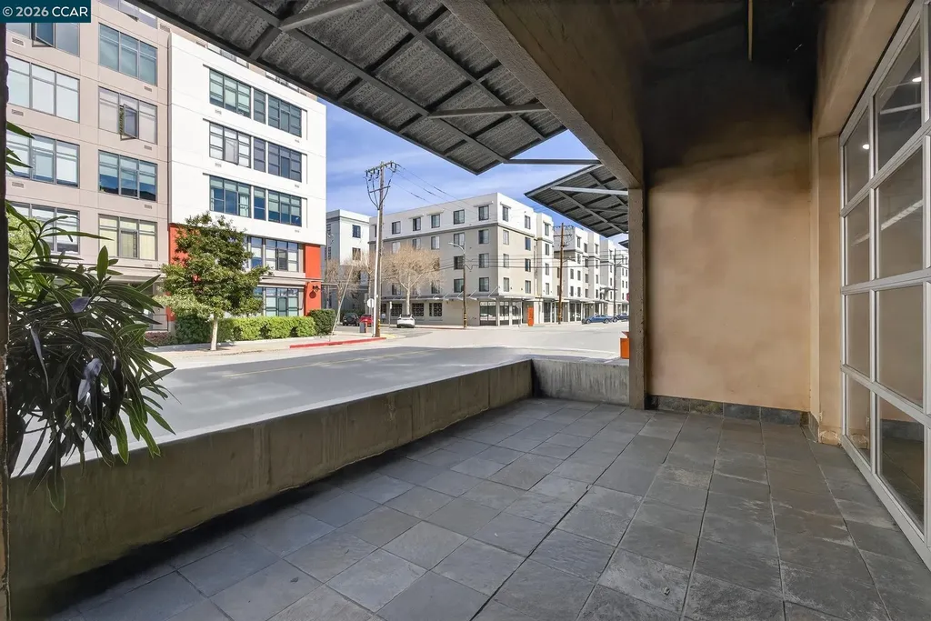 255 3rd Street Oakland CA 94607