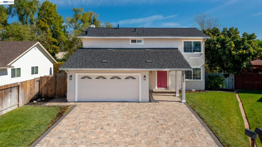 32224 Sloccum Court Union City CA 94587