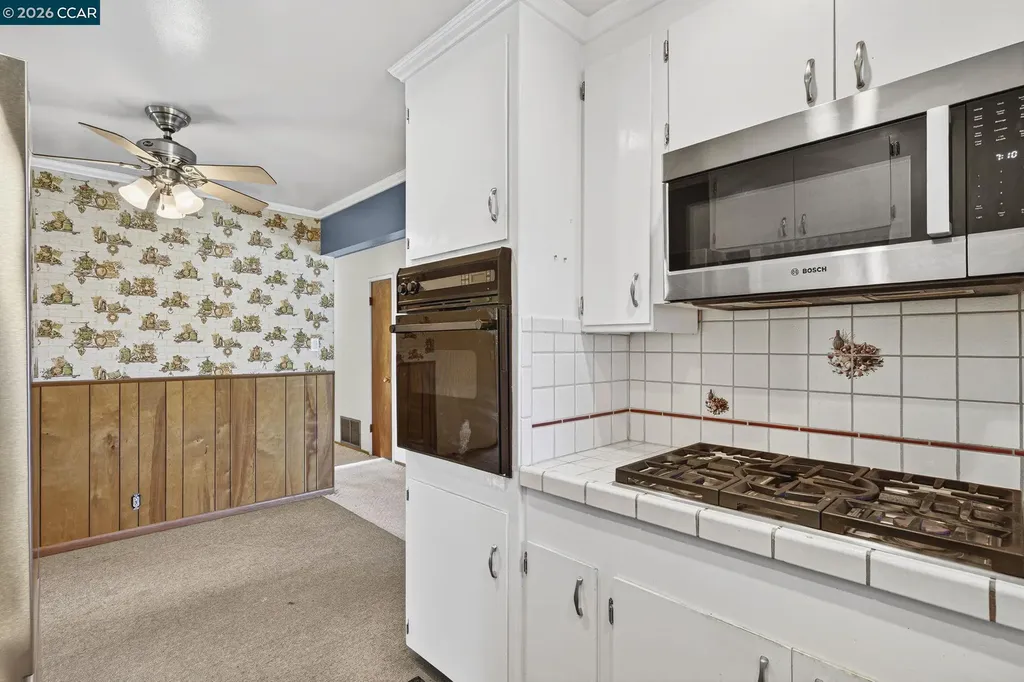 2555 Arroyo Avenue Pinole CA 94564
