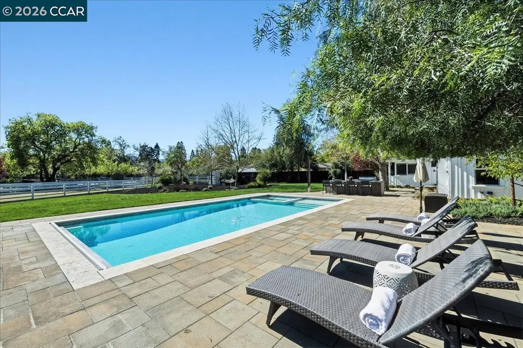 10 Donna Lane Danville CA 94526