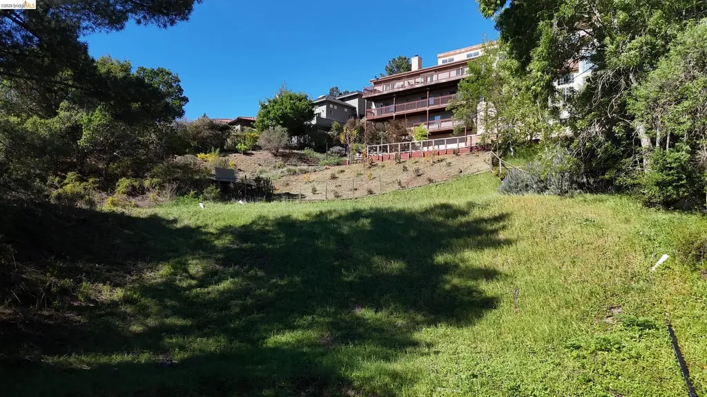 7137 Buckingham Boulevard Berkeley CA 94705