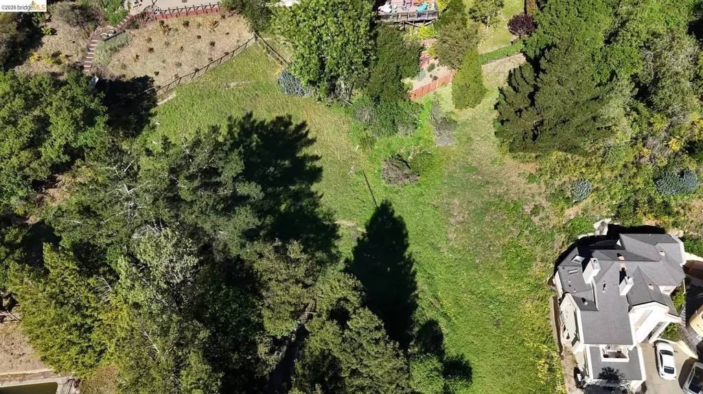 7135 Buckingham Boulevard Berkeley CA 94705