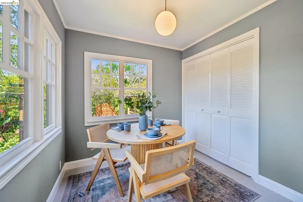 15 Blair Avenue Piedmont CA 94611