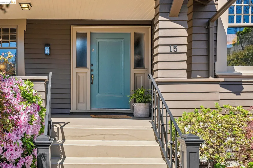 15 Blair Avenue Piedmont CA 94611