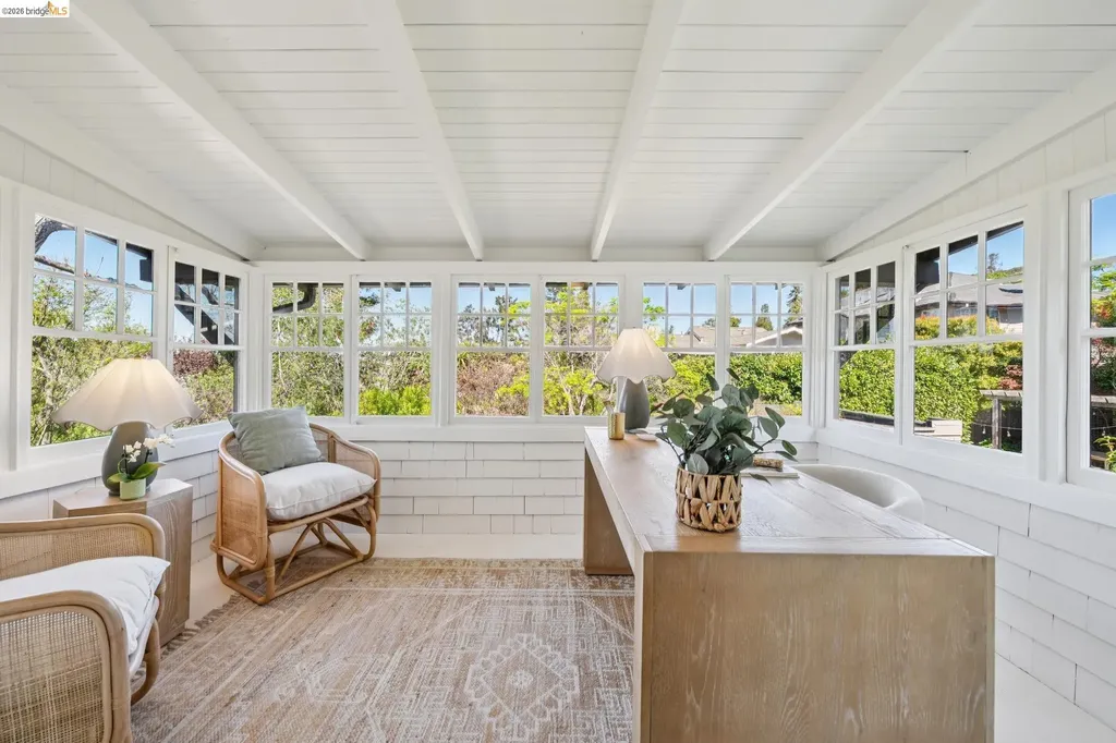 15 Blair Avenue Piedmont CA 94611