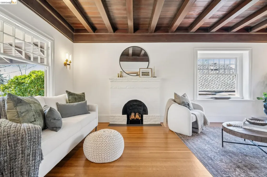 15 Blair Avenue Piedmont CA 94611