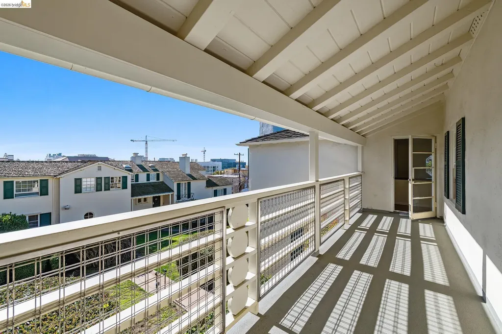 1739 Spruce Street Berkeley CA 94709