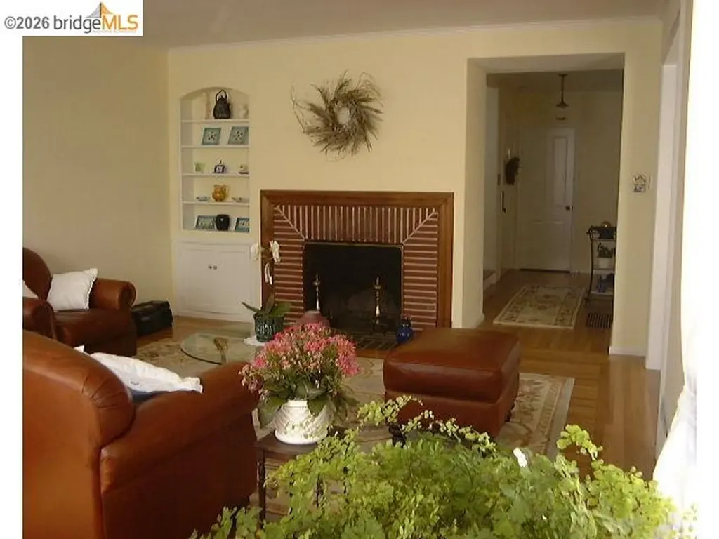 1739 Spruce Street Berkeley CA 94709