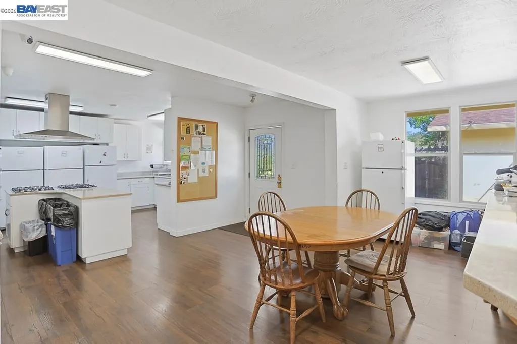 179 Los Ranchitos Road San Rafael CA 94903