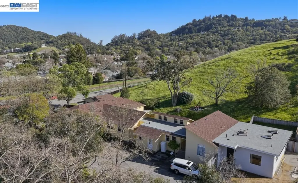 179 Los Ranchitos Road San Rafael CA 94903