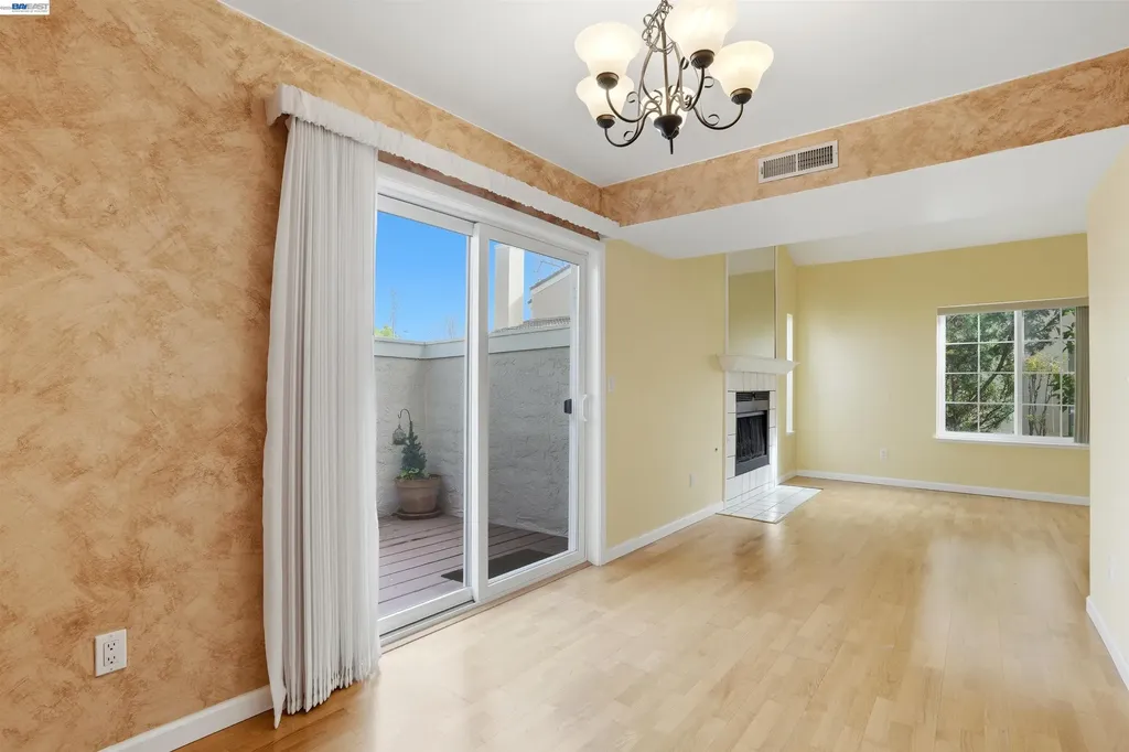 685 Palomino Drive Pleasanton CA 94566
