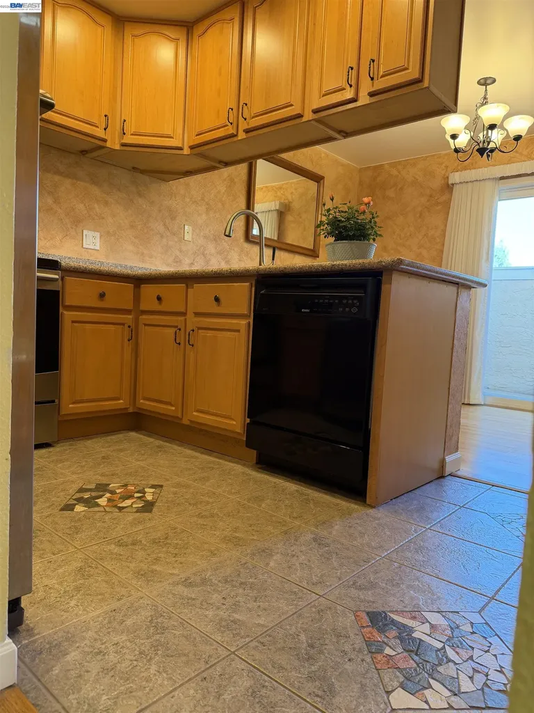 685 Palomino Drive Pleasanton CA 94566