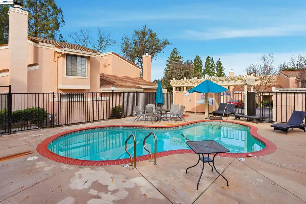 685 Palomino Drive Pleasanton CA 94566