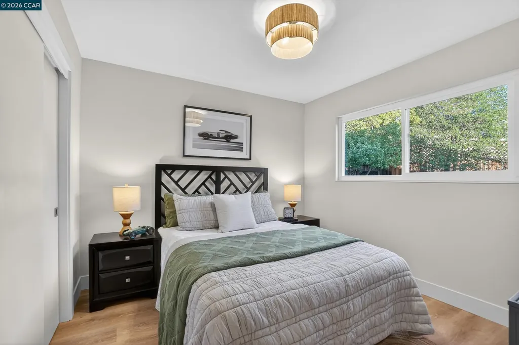1590 Laverne Way Concord CA 94521