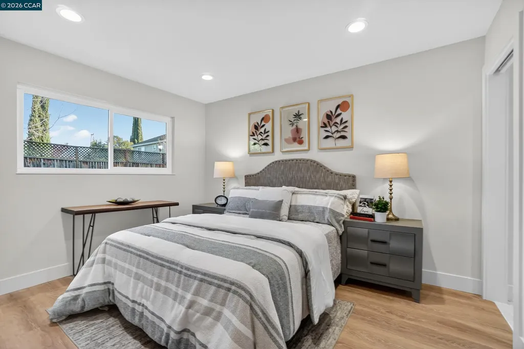 1590 Laverne Way Concord CA 94521