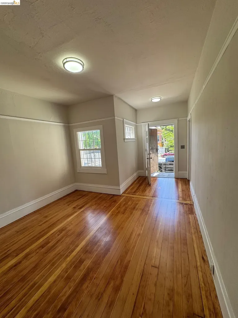 1626 12th Street Oakland CA 94607