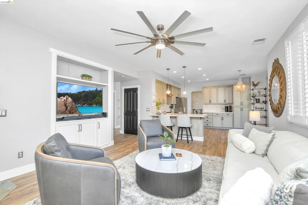 2037 Newton Drive Brentwood CA 94513