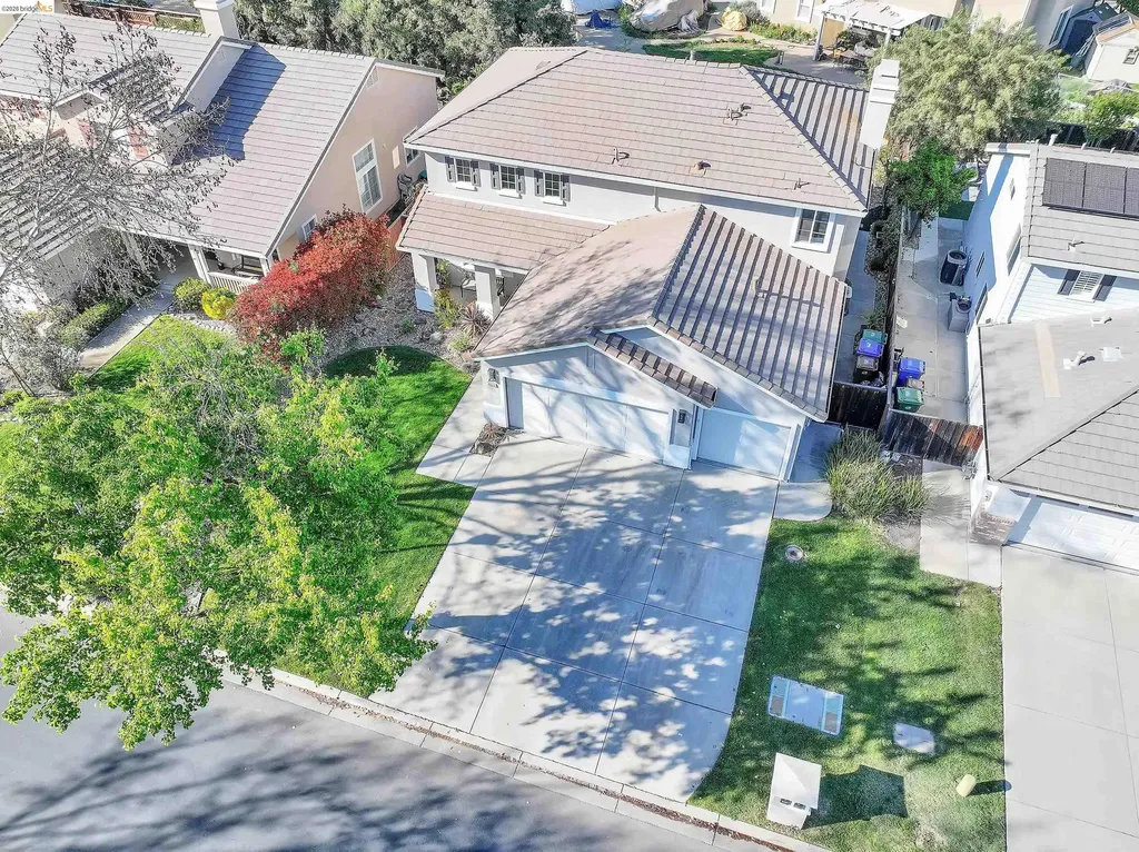 2037 Newton Drive Brentwood CA 94513