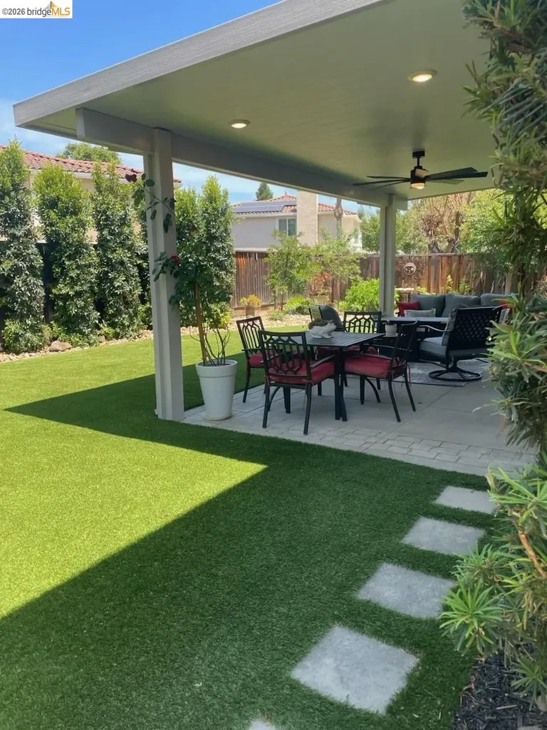 2037 Newton Drive Brentwood CA 94513