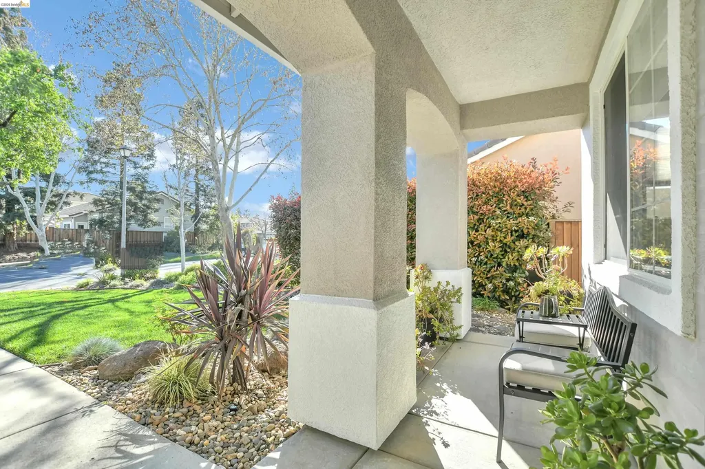 2037 Newton Drive Brentwood CA 94513