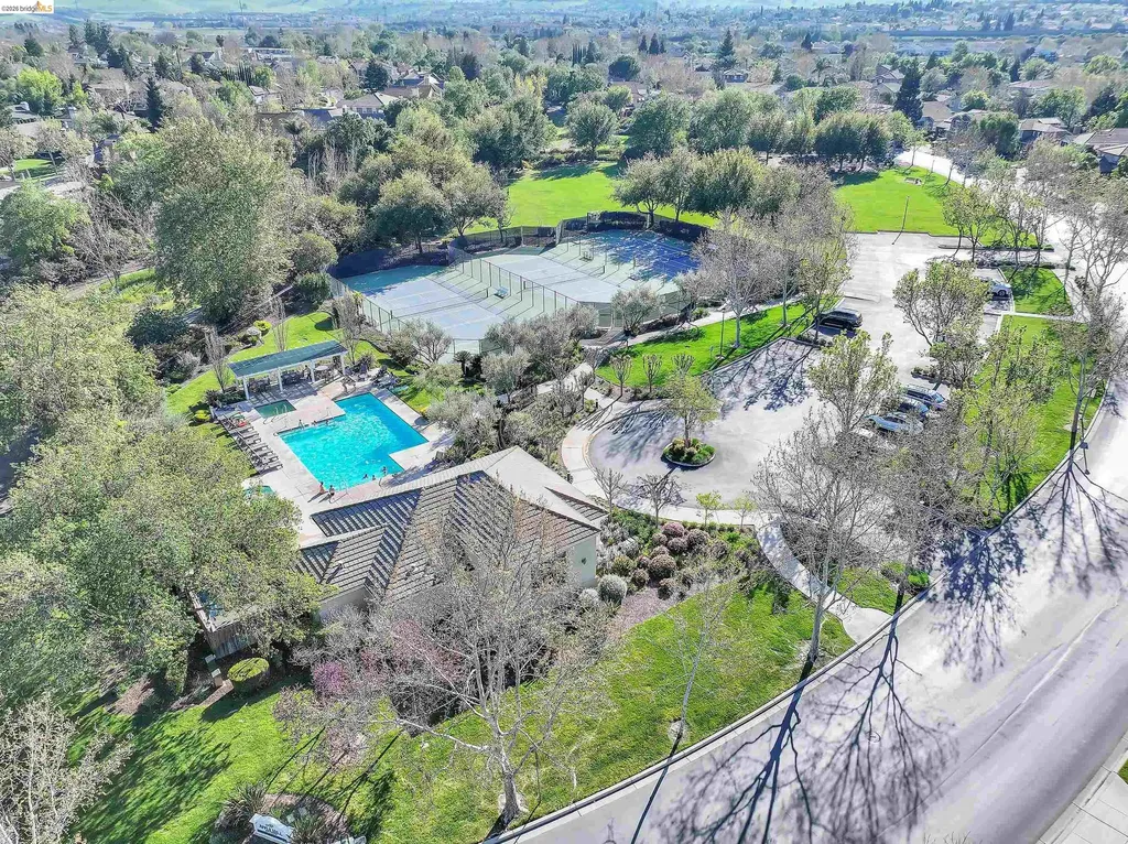 2037 Newton Drive Brentwood CA 94513
