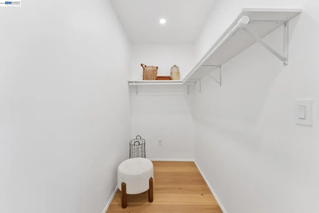 546 Weldon Avenue Oakland CA 94610