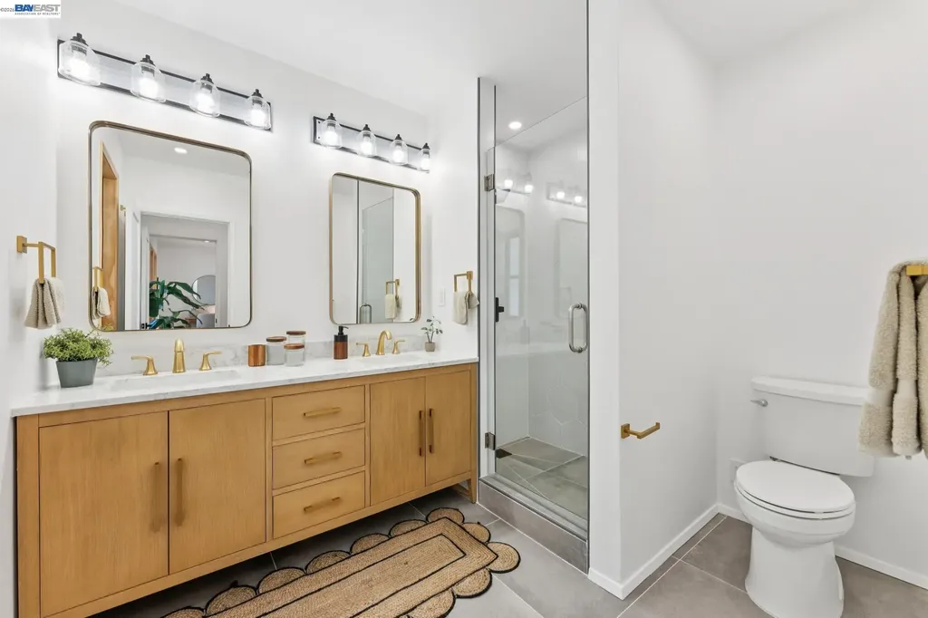 546 Weldon Avenue Oakland CA 94610