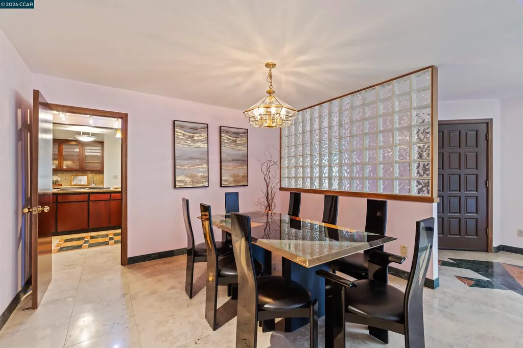 39 Mira Loma Road Orinda CA 94563