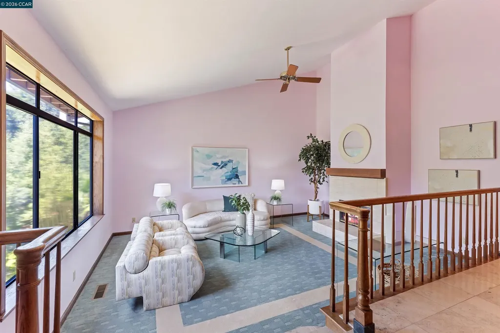 39 Mira Loma Road Orinda CA 94563