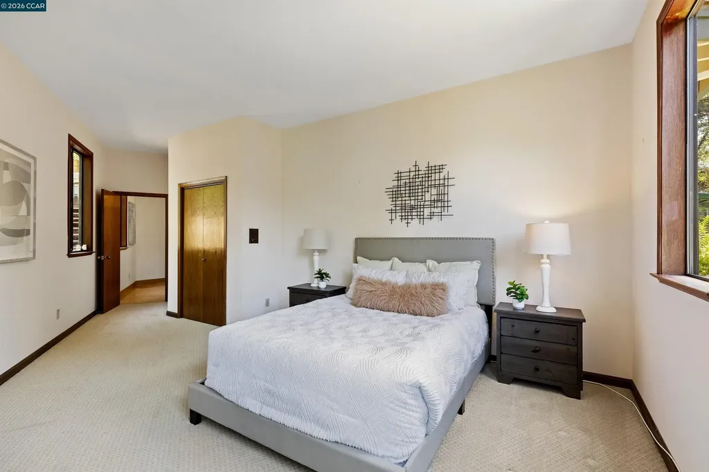 39 Mira Loma Road Orinda CA 94563
