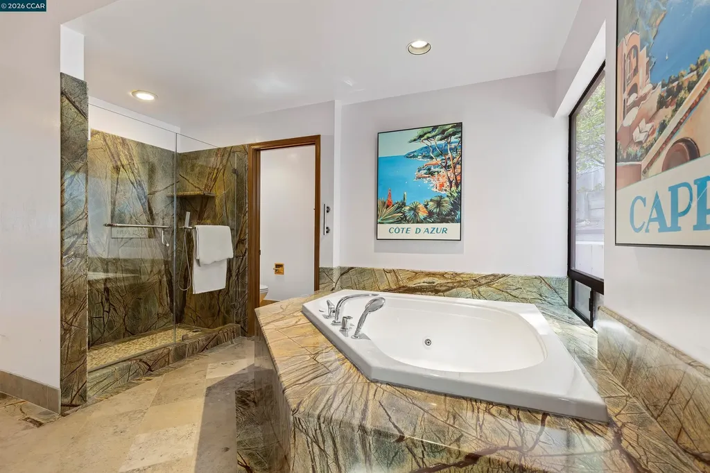 39 Mira Loma Road Orinda CA 94563