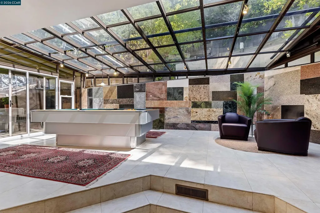 39 Mira Loma Road Orinda CA 94563