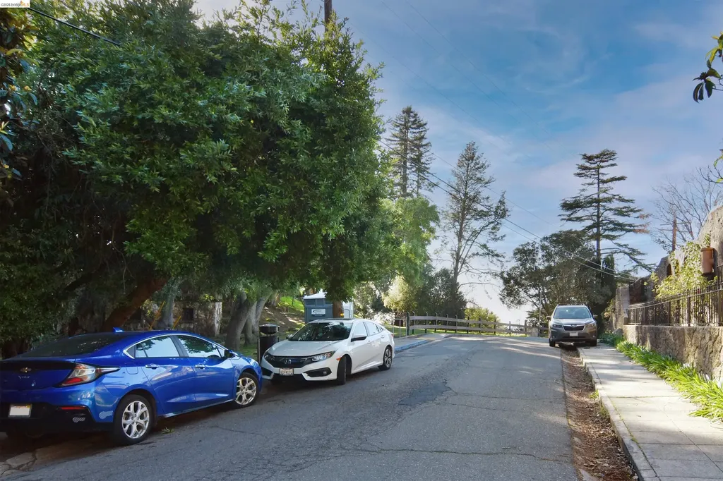 962 Regal Road Berkeley CA 94708