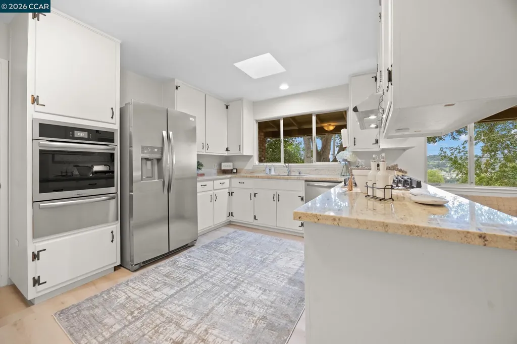 6 Lucille Way Orinda CA 94563