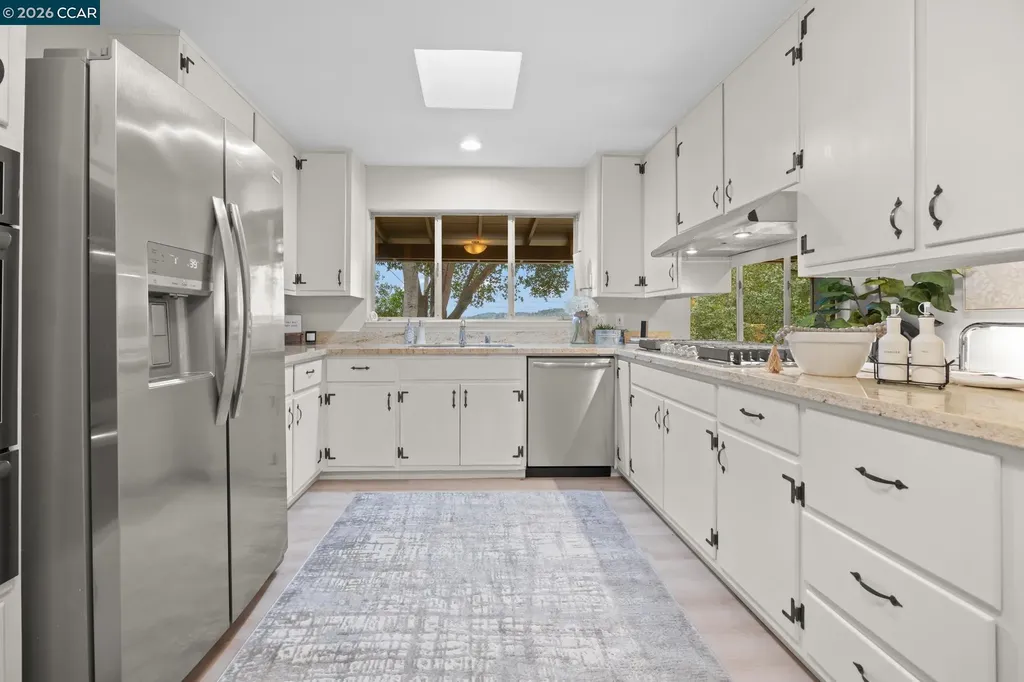 6 Lucille Way Orinda CA 94563