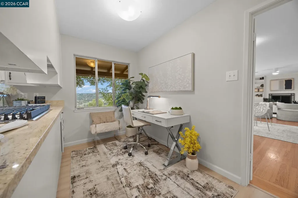 6 Lucille Way Orinda CA 94563