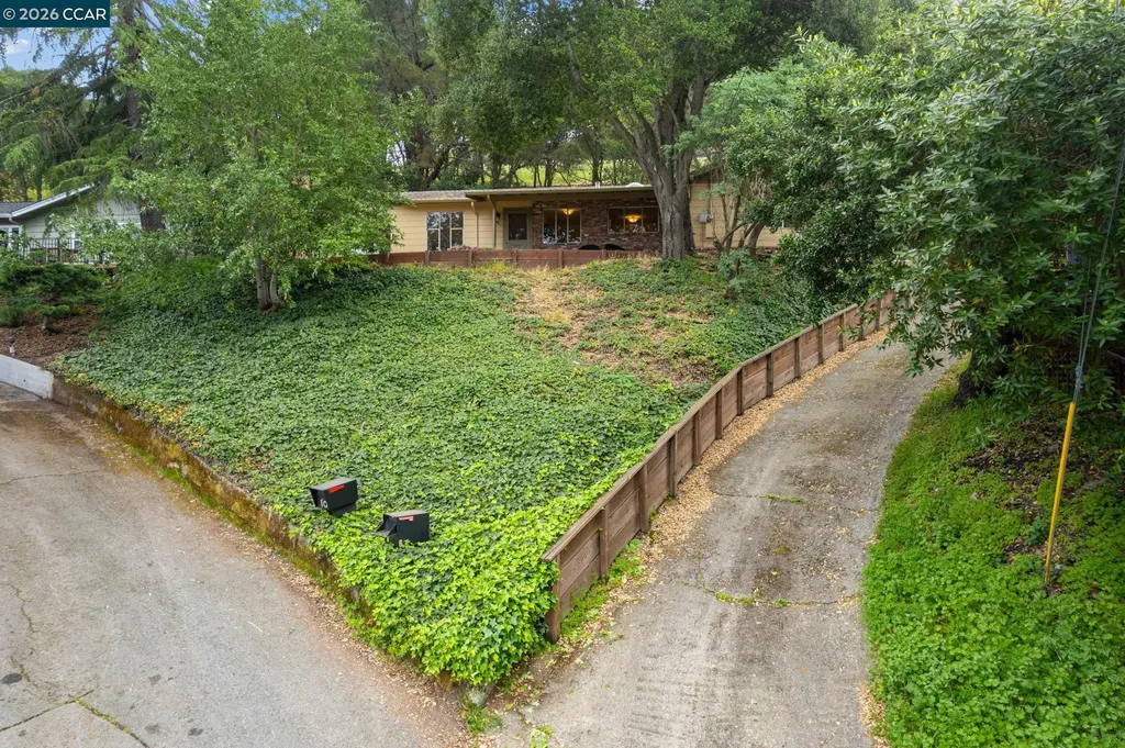 6 Lucille Way Orinda CA 94563