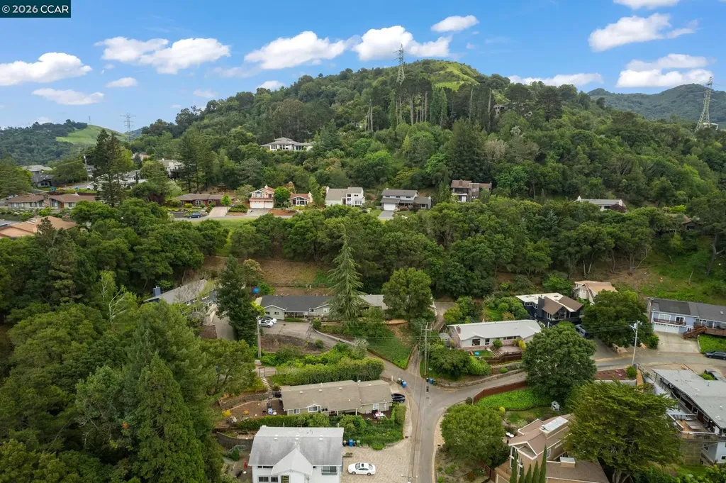 6 Lucille Way Orinda CA 94563